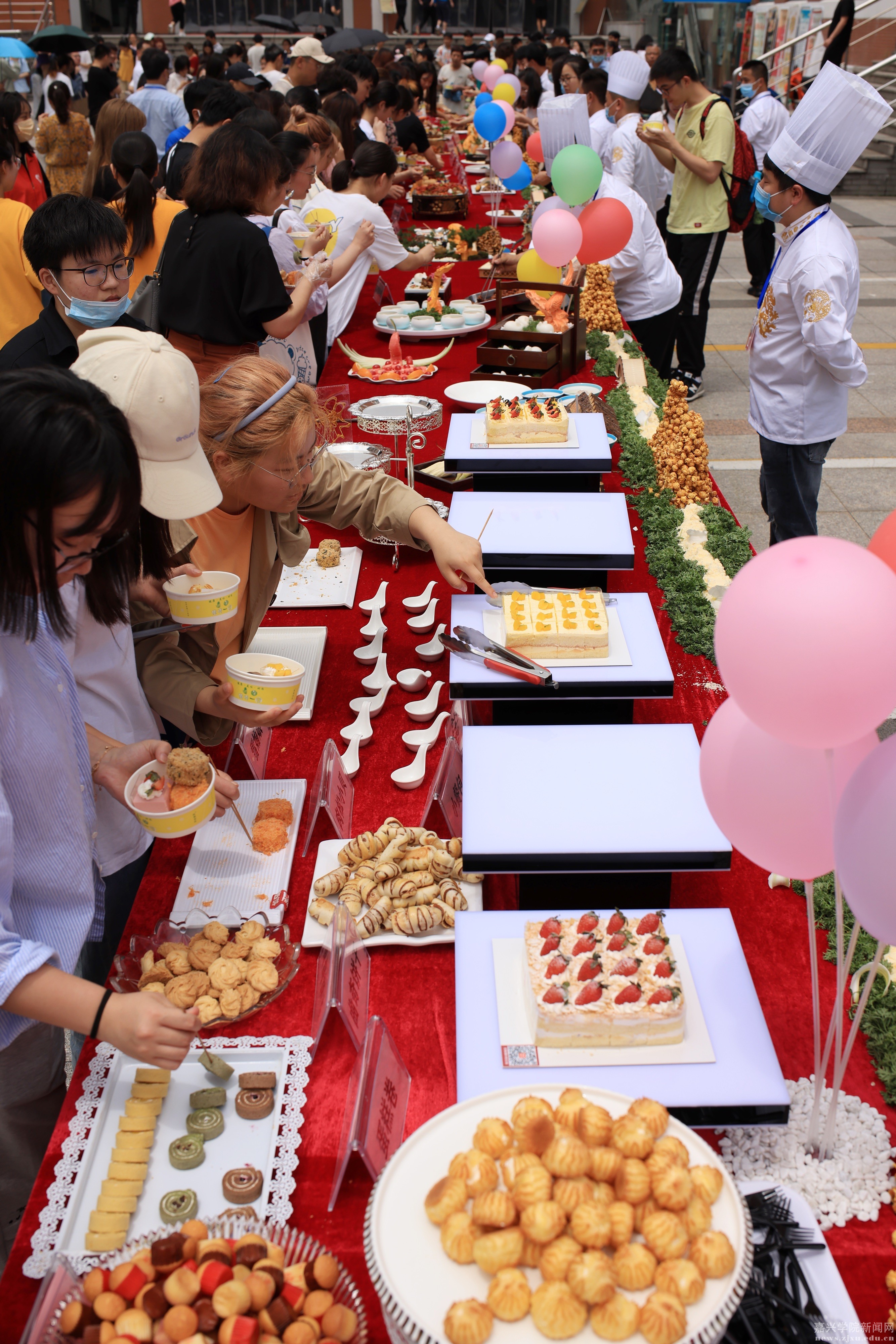 喜迎建党百年，共筑美好“食”光 皇冠首届美食文化节顺利举行